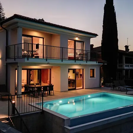 Villa Norma Opatija Exterior photo